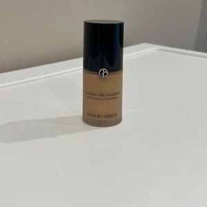 Giorgio Armani luminous silk foundation